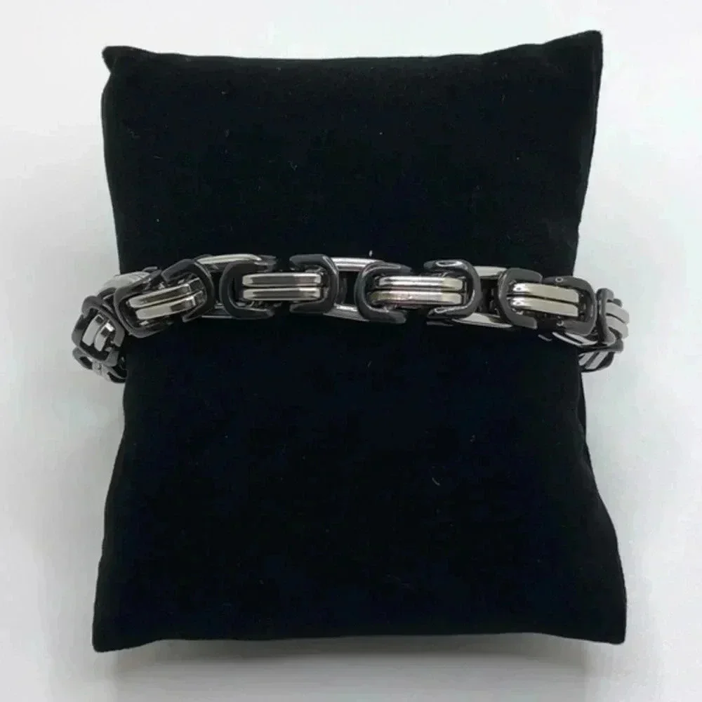 Men’s 8mm Stainless Steel Byzantine Chain Link Black & Silver Bracelet NWT